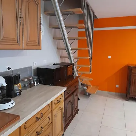 Maison Au Calme Centre *